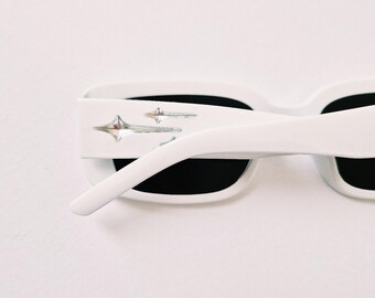 小物 SAMURAI SHO archive sunglasses y2k white Vintage Unisex Y2K Style White Square Small Framed Sunglasses