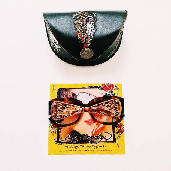 Vintage Y2K UNISEX Oversized Ed Hardy Sunglasses / Ed Hardy  display picture 2