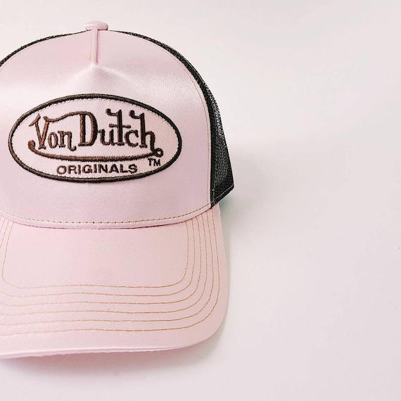 ヴィンテージブラウン＆ベビーピンクのシルクサテンVon Dutchキャップ