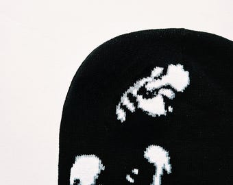 Vintage Brand New Y2K Black & White Abstract Graphic Beanie Hat