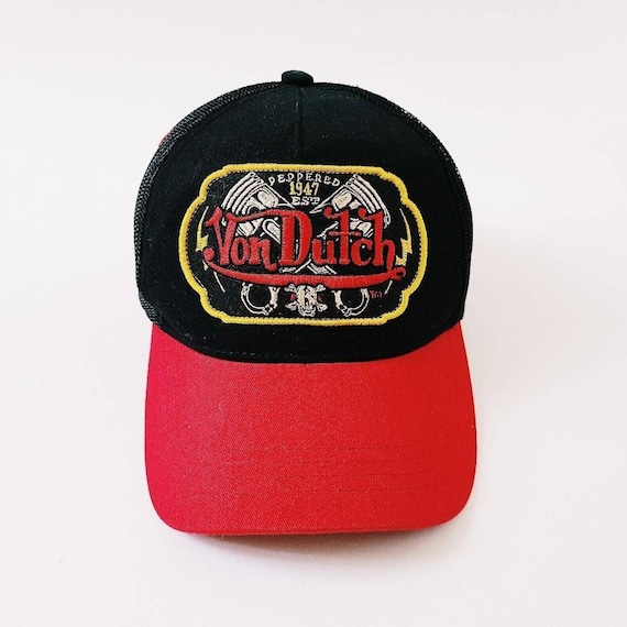 Vintage Deadstock Black and Red Von 