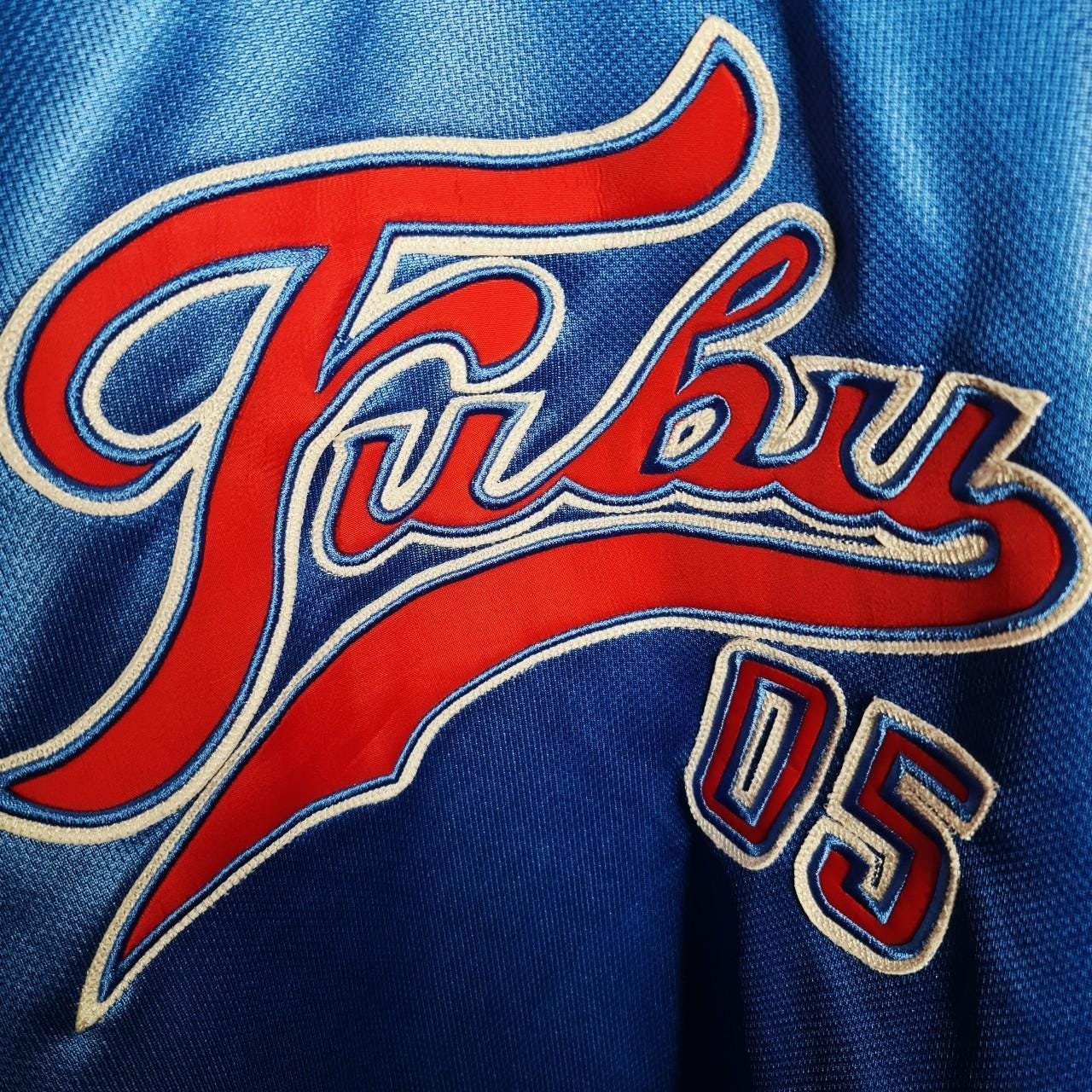90s FUBU ゲームシャツ　アメフト　　Y2K レア　ヴィンテージ Vintage Y2K 90s 2000s Rare Blue and White Fubu Jersey. Fubu