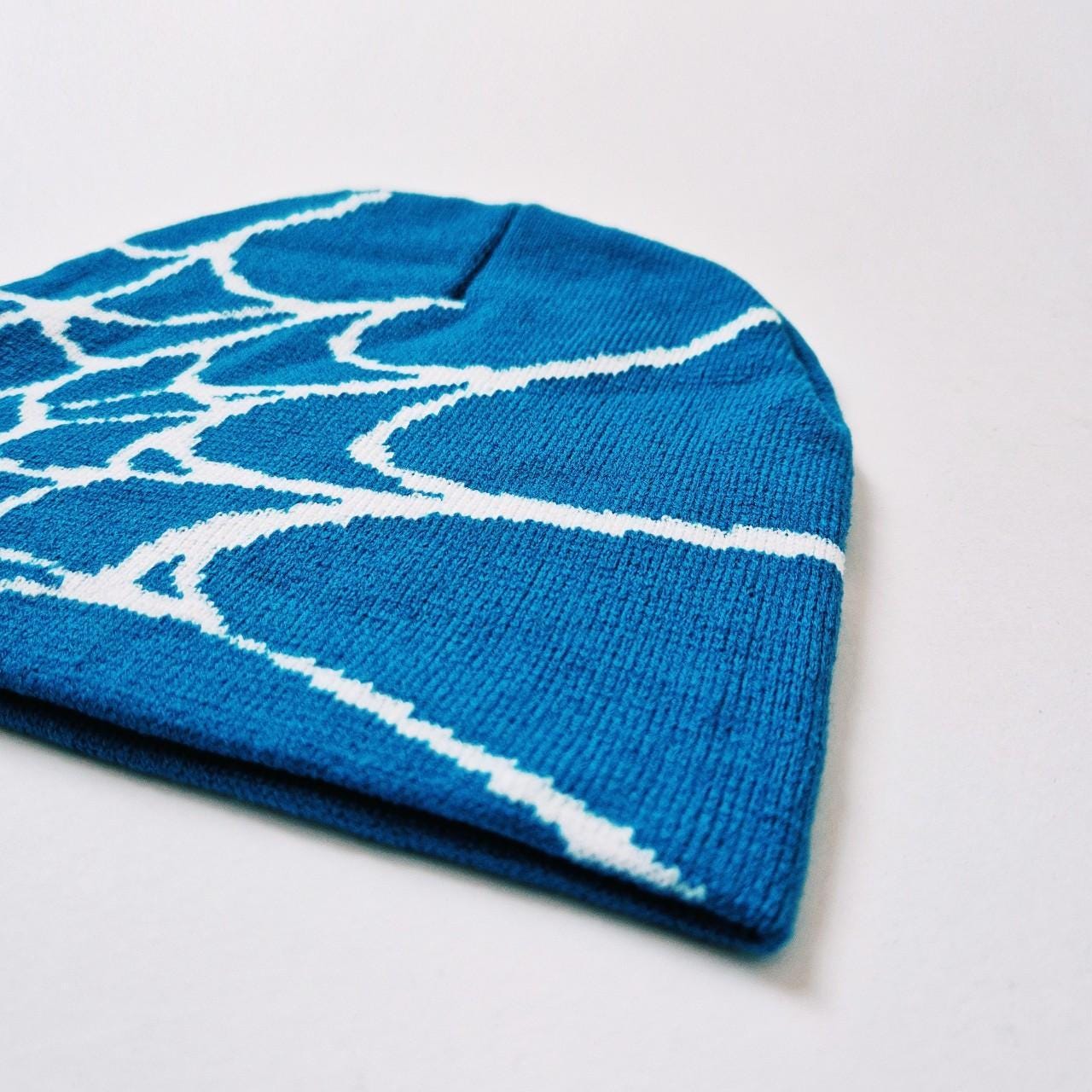 Vintage Brand New Y2K Blue & White Spider Spiderweb Beanie Hat