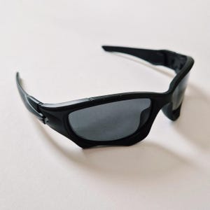 Vintage Unisex Y2K Style Matte Black Sports Wrap Around Sunglasses / Wrap Glasses / Sports Glasses / Y2K Festival / Hiphop