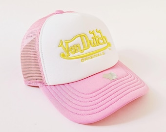 Vintage biała i różowa czapka Von Dutch / Czapka Von Dutch / Czapka Von Dutch Trucker / Kapelusz Von Dutch. Deadstock Nowy z metkami