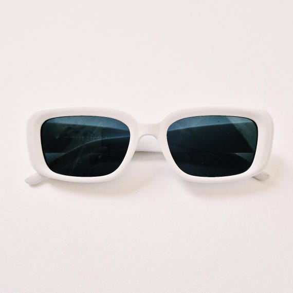 Vintage Unisex Y2K Style White Square Small Framed Sunglasses