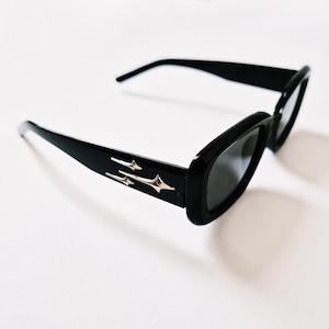 Vintage Unisex Y2K Style Black Square Small Framed Sunglasses / Y2K Sunglasses / Festival Sunglasses / Summer Sunglasses