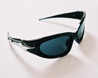 Vintage Unisex Y2K Style Silver Black Monster Sports Wrap Around Sunglasses / Wrap Glasses / Sports Glasses / Y2K Festival