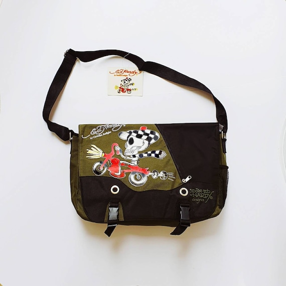 ed hardy handbolsas and purses