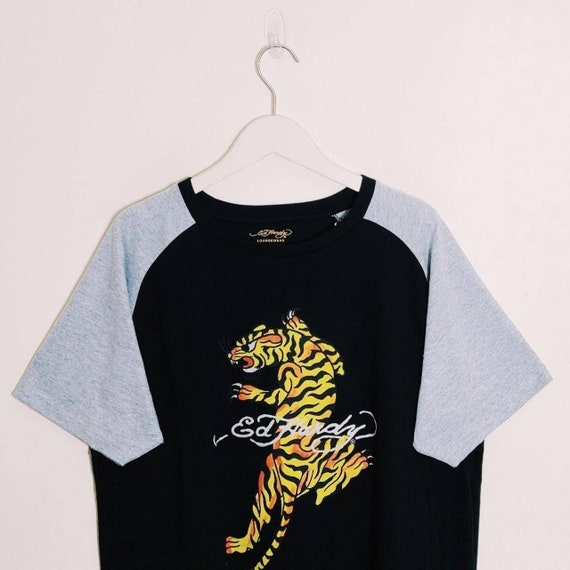 Vintage Deadstock New With Tags Adults Mens Black and Grey Raglan