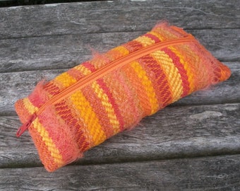 Hand-woven pencil case, orange, Saori, for pens or small items, organization in the handbag