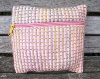 Hand-woven pencil case, pastel, pink yellow, 17 x 20 cm, KCA 55 contrast program