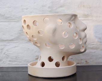 Maceta de terracota con cabeza: Maceta de cerámica para orquídeas con drenaje