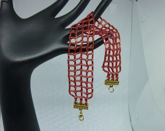 Pulsera con cuentas rojas