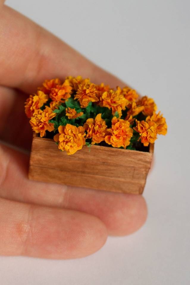 Dollhouse Miniature Flowers 1/6 Scale Marigolds in Wooden Box | Etsy