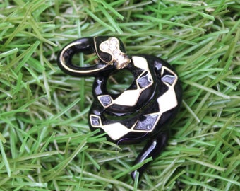 Black Snake Brooch Pin | Breast Pin | Fashion Metal Brooch | Badge Jewelry