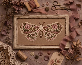 Polilla de la vid rosa - Patrón de punto de cruz primitivo contado en PDF de Monarch Design