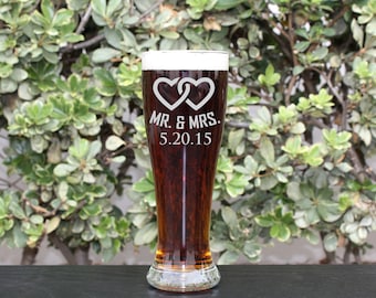 Groomsman Gift, Personalized Beer Glasses, Personalized Glass, Custom Engraved Beer Glasses, Engraved Pilsner Glasses, --GLS-PILSNER-Mr&Mrs