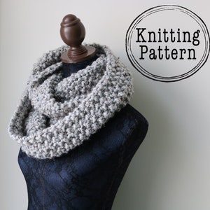 PATTERN - Knitting Pattern for Chunky Knit Infinity Scarf. PDF. Instant Download.