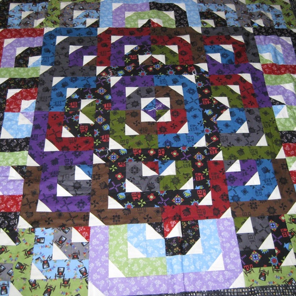 Amish Pattern Throw Quilt