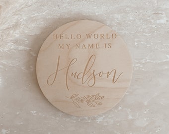 Engraved Baby Name Sign - Custom Wooden Name Announcement Plaque - Leaf Baby Name Round - Baby Name Plaque - Newborn Photo - Hello World