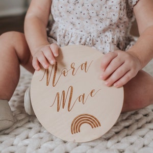 Custom Wooden Baby Name Announcement Plaque - Milestone Disc - Newborn Baby - Baby Name - Baby Shower Gift - Wood - Personalized