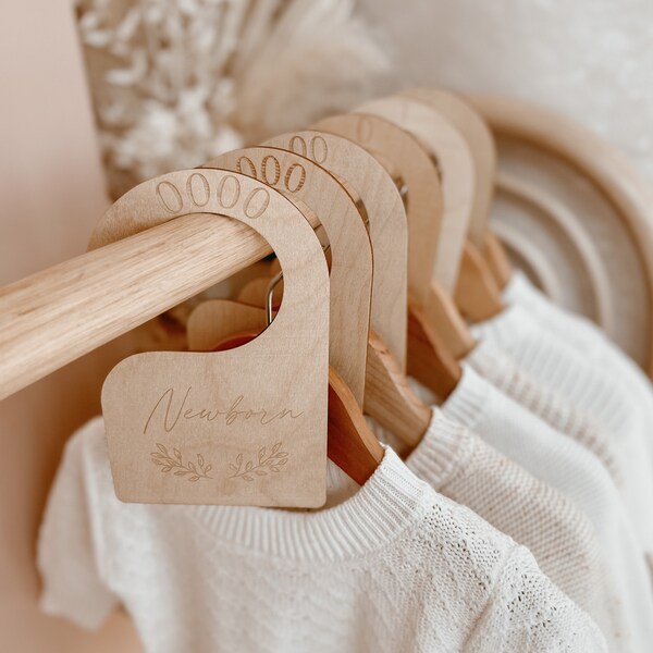 Wooden Closet Dividers - Newborn to Two Years - Baby Hangers - Wardrobe Organiser - Organizer - Clothing Storage