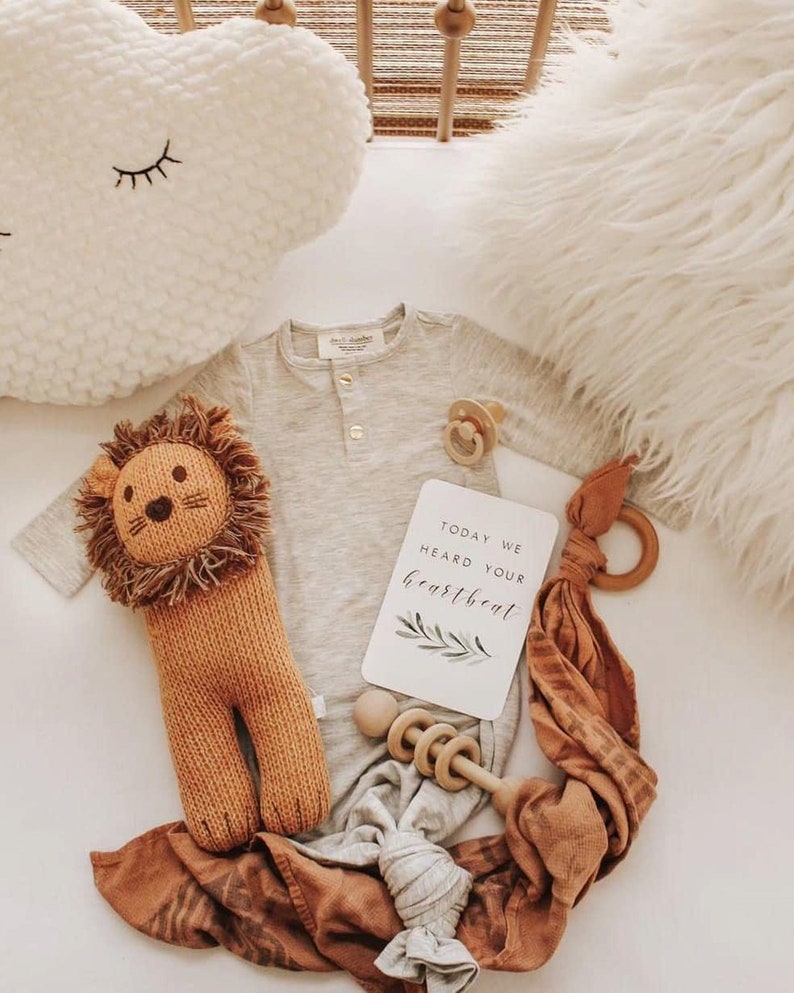 Lush Pregnancy Milestone Cards Baby Gift Mom To Be Etsy