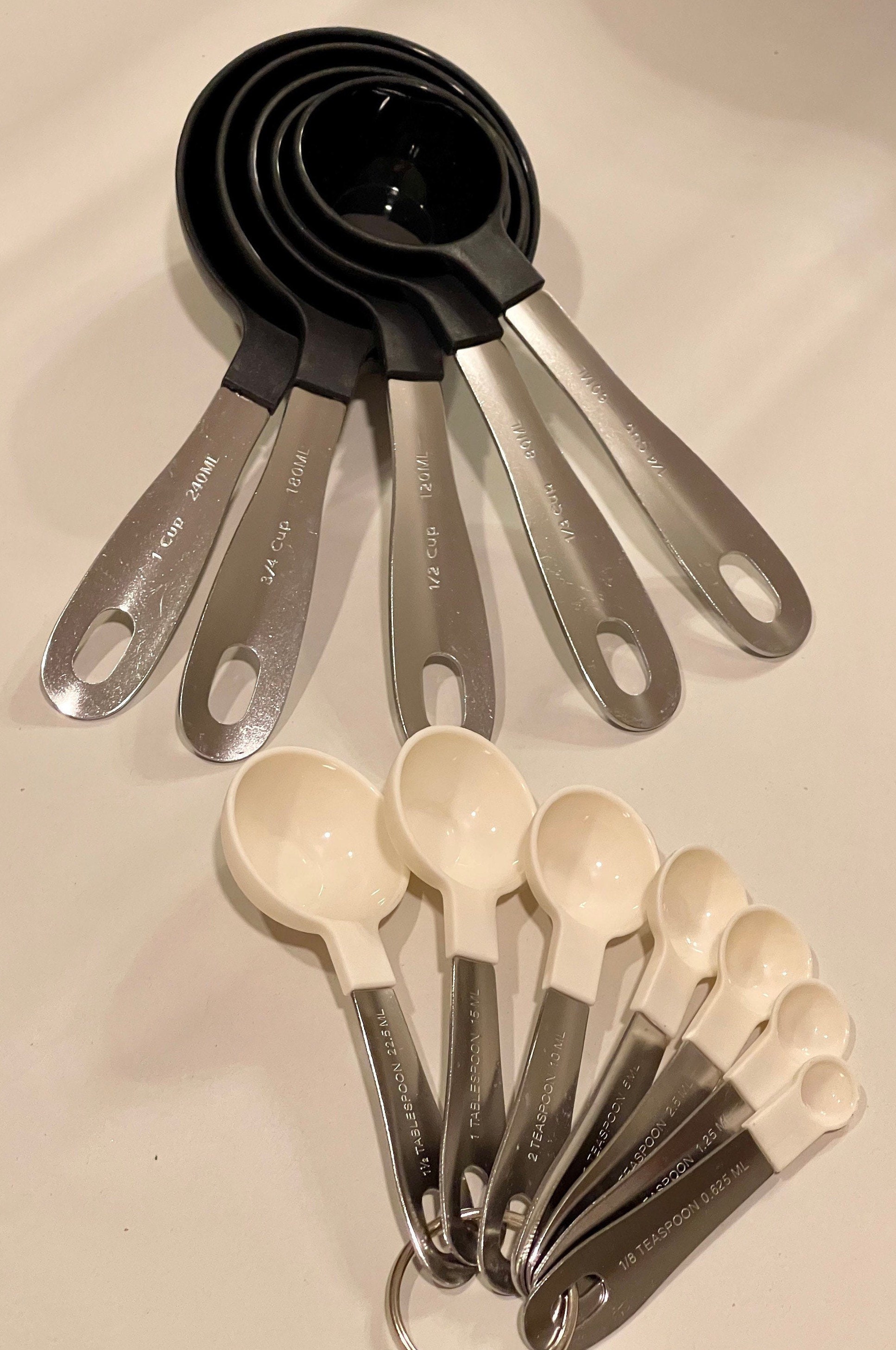 5 OXO Good Grips Measuring Spoons Black 1 T ~ 1/2 T ~ 1/2 tsp ~1/4 tsp ~  1/8 tsp