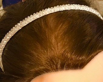Gorgeous sparkly crystal Bridal hair tiara, crystal headband, wedding hair, bridesmaids hair, prom hair, Wedding Veil hair accessory