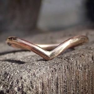 Chevron Ring, Chevron Wedding Band, Gold Nesting Band, Solid 14k Gold V Ring