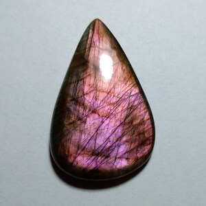 Cabochon di Labradorite Viola, Cabochon a Forma di Pera, Cabochon di Spettrolite, Cristallo multi labradorite, Labradorite per avvolgimento del filo, 39 MM