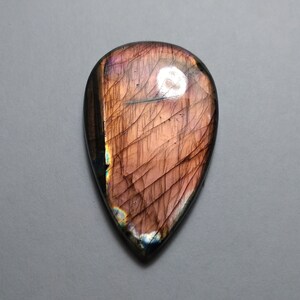 Natürlicher Spektrolit Cabochon, Spektrolith Birnenform Cabochon, Spektrolith Cabochon, Multi lila Labradorit, Wire Wrapping Spektrolith, 45 MM