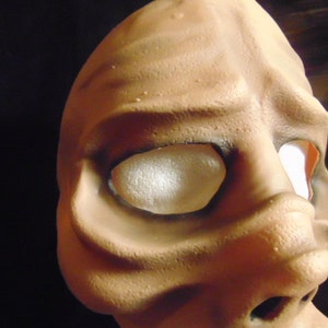 Twilight Zone Eye of the Beholder Nurse Mask image 3