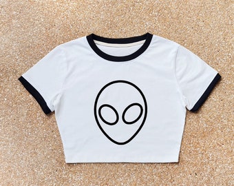 Alien Head Ringer Crop Top: Handgjord t-shirt i bomullsblandning