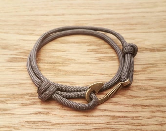 Custom Paracord Fish Hook Bracelet - PGUK - Wrap Bracelet - Antique Bronze Hook - 113 Colours - Mens Bracelet - Womens Bracelet - Unisex
