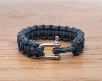 Navy Blue Rope Climbers Bracelet, Stainless Steel Shackle bracelet, Mens Bracelet, Minimalist, Climbing Bracelet, Womens bracelet, Gift PGUK