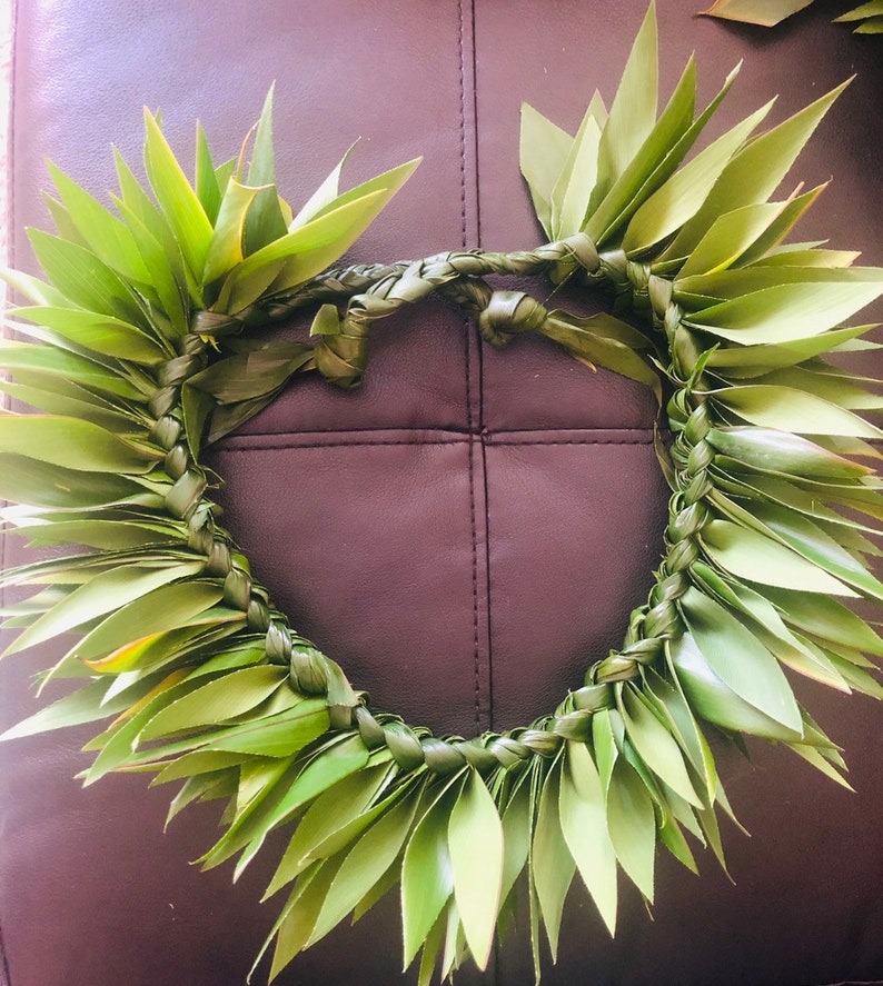 Lakas Real Fresh Ti Leaf Haku Lei - Etsy UK