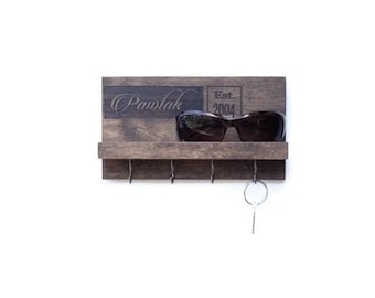 Personalized Key Rack - Custom Name, Holiday Gifts, Key Holder for Wall, Mother's Day Gift, Wedding Gift, Engraved Key Holder, Key Rack