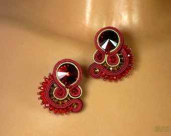 Clips Cleopatra-Maroon, Soutache, short