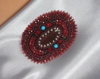 Brooch margo, red