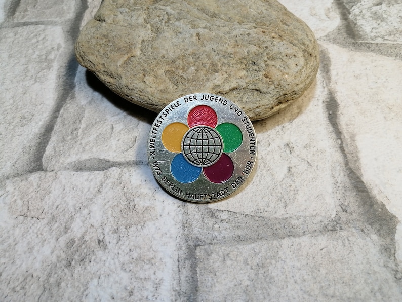 Vintage DDR Pin badge student badge Free Delivery New Listing Free Postage CLEARANCE Sale Pin badge Germany Berlin Hauptstadt pin badge