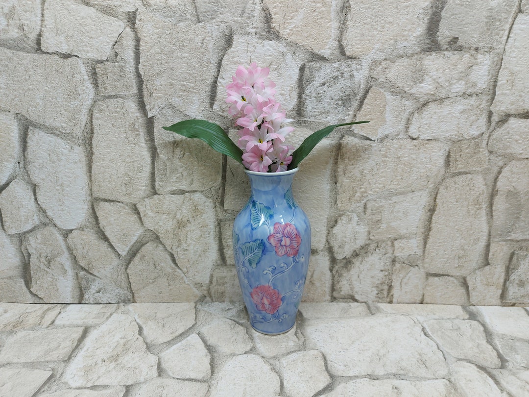 Small Chinese Porcelain Vase Asian Porcelain Vase Porcelain Etsy