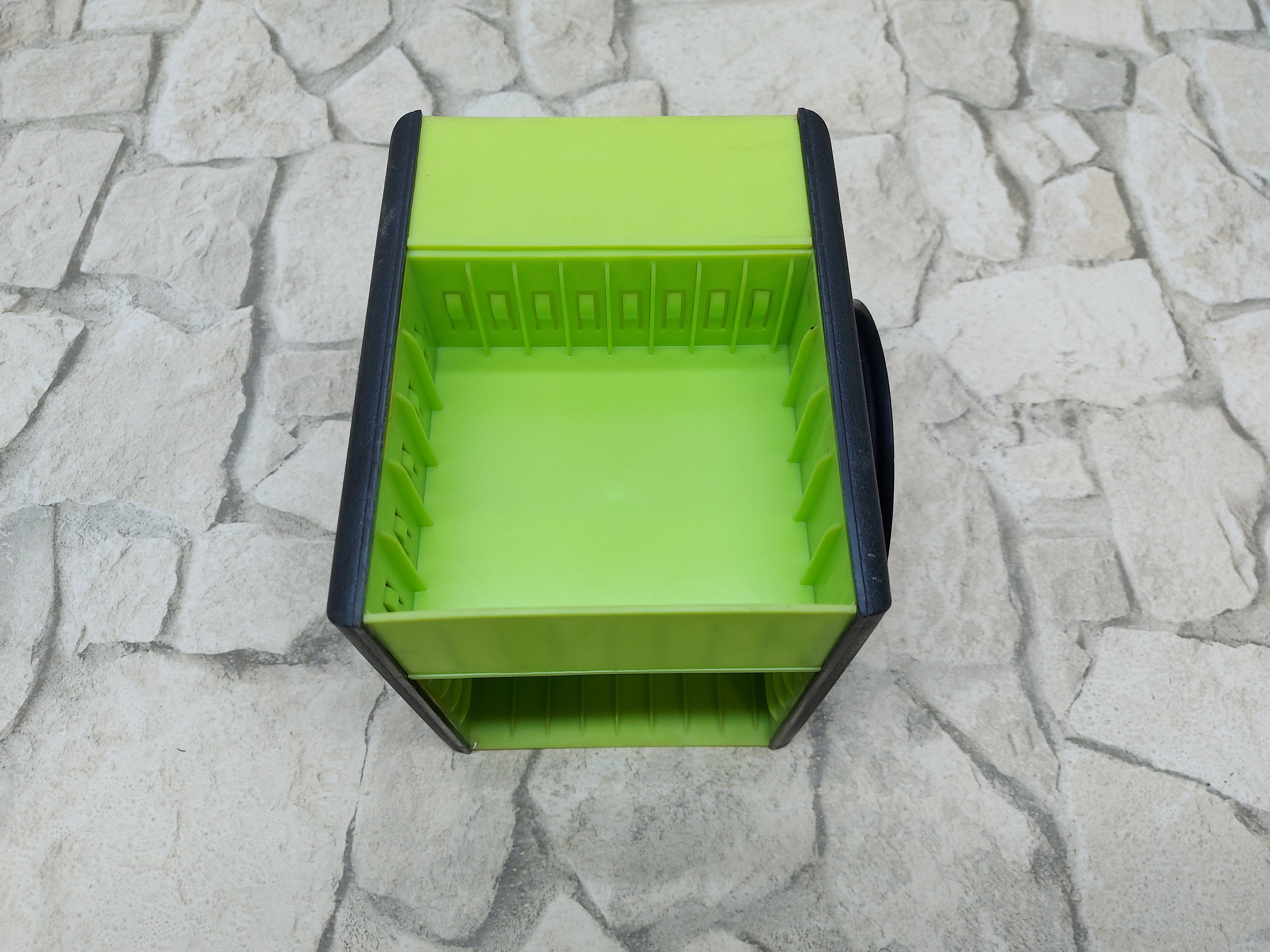 On Sale, Vintage Cassette Carousel Holds 20/32 Tapes Bar Green In Color