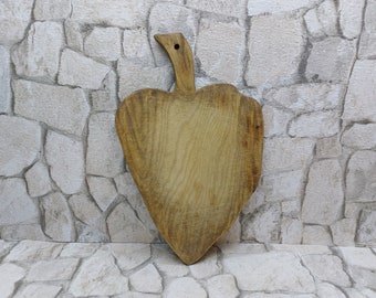 Vintage Wood Cutting Board: Hand Crafted Farmhouse Decor