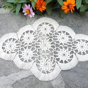 Handmade Table Runner - 17.3 in x 11.4 in Vintage Table Runner, European Table Runner  44 cm x 29 cm Gift for her