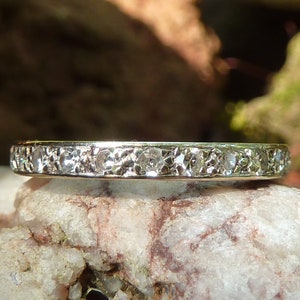Full Eternity diamonds band in 18k white gold (0.60 carat of diamonds), circa 1980, France