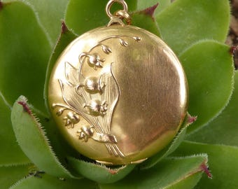Lily of the valley photo holder locket pendant, in solid 18k yellow gold, circa 1900-30, France