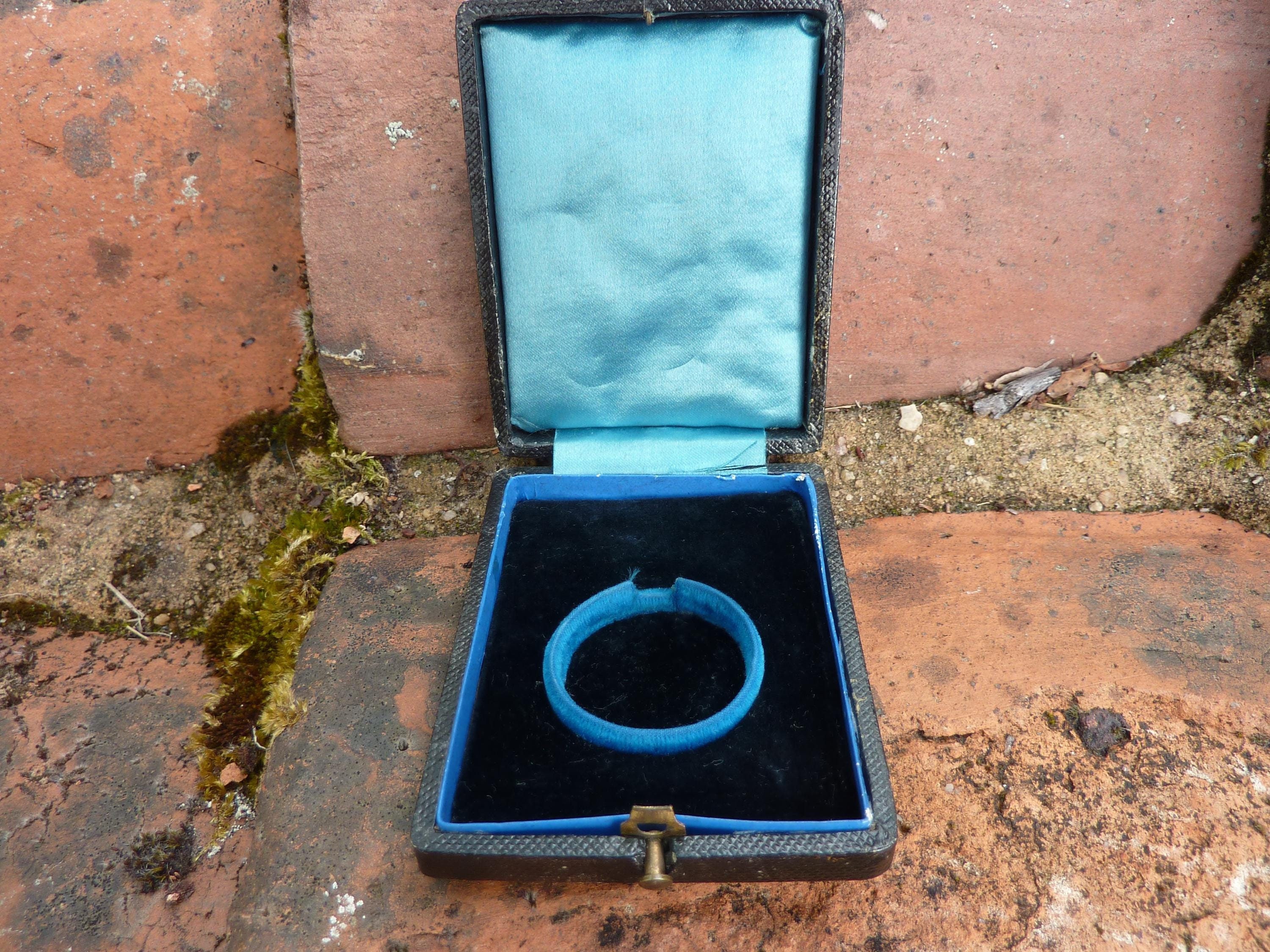 ANCIEN ECRIN BIJOUX Emaux D'art Duban Et Christel Limoges Vintage Box Bracelet EUR 35,00 - FR