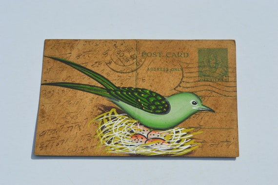 AN OLD RAJASTHAN MINIATURE PAINTED INDIAN POSTCARD OF A INDIAN BIRD NO 009